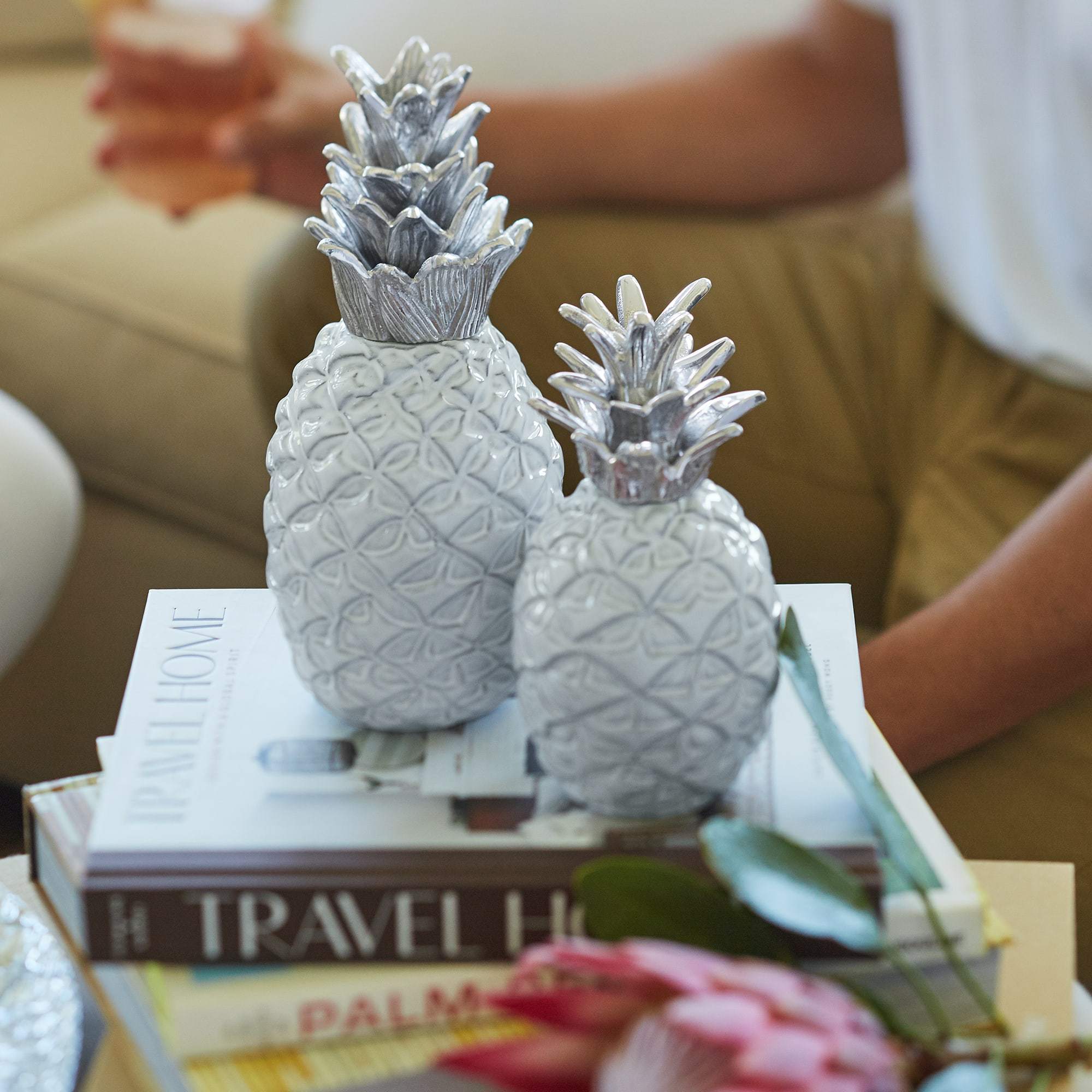 Small Ceramic Pineapple | Mariposa