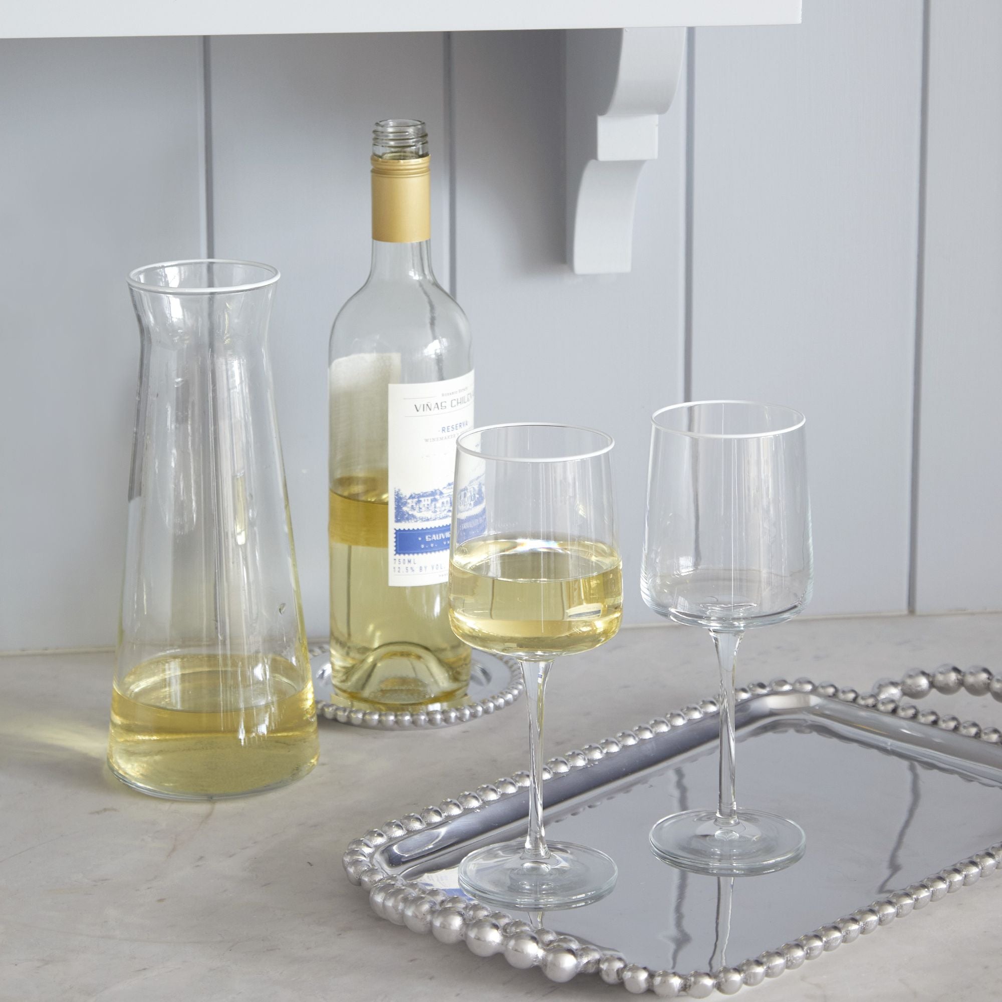 Fine Line Clear with White Rim Wine Glass Set of 4 | Mariposa