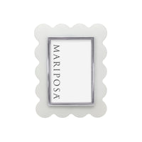 Mod White Acrylic Scallop 4x6 Frame