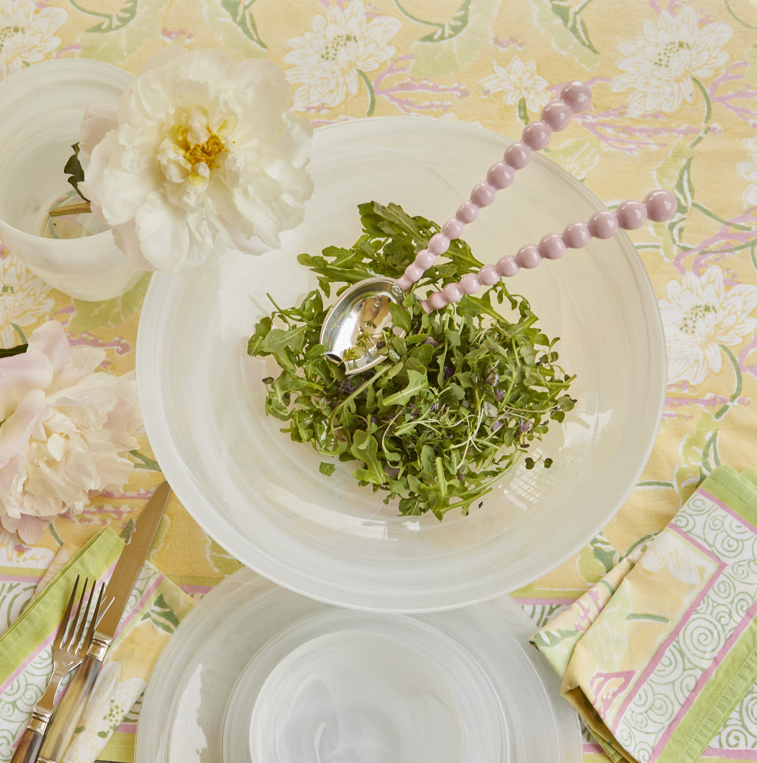 Couverts à salade rose nacré