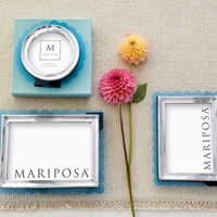 Cadre rond en acrylique bleu clair avec pétoncles