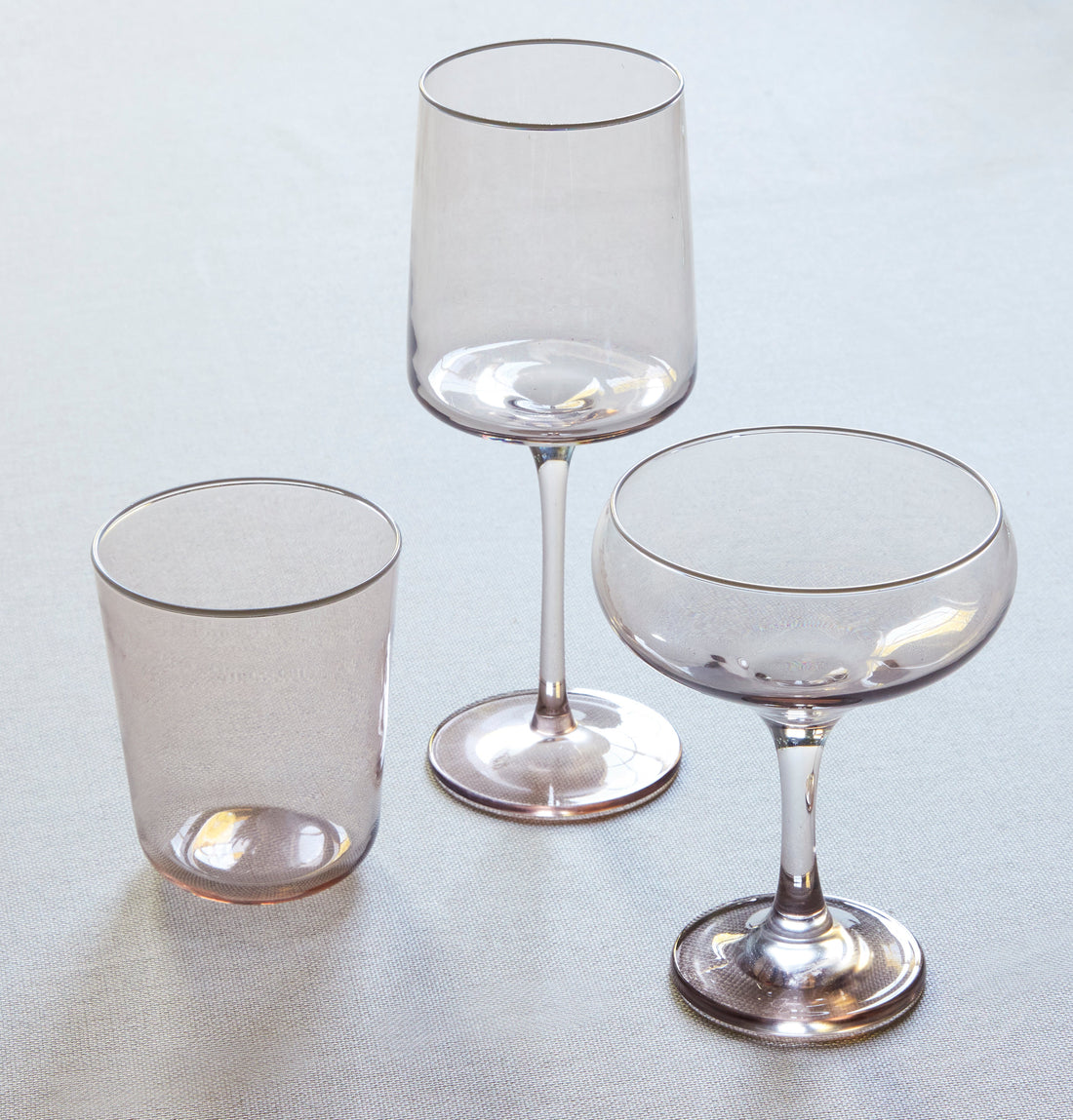 Quartz à ligne fine avec coupe à bord blanc, ensemble de 4