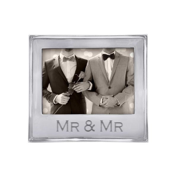 MR. & MR. Signature 5x7 Statement Frame