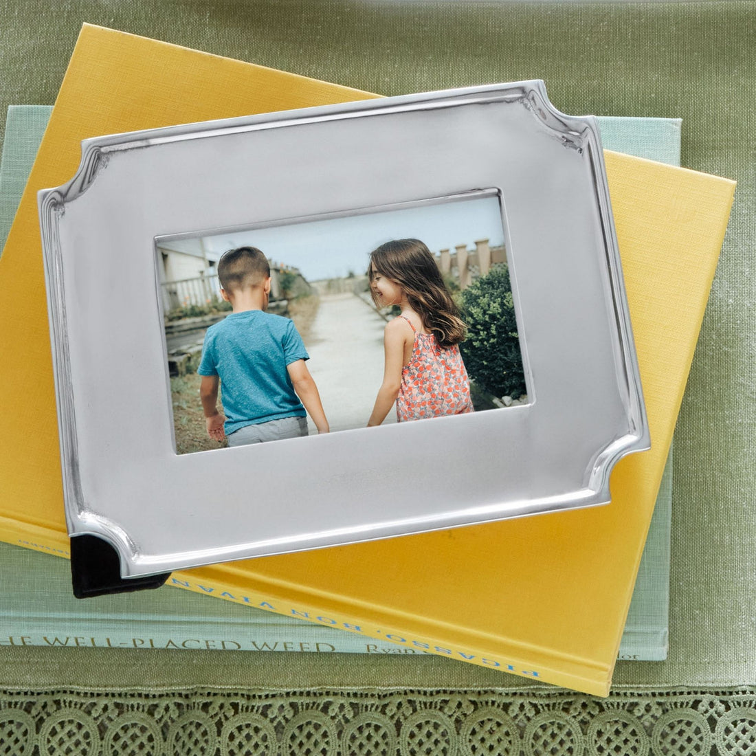 Linzee 4x6 Engravable Frame