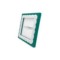 Emerald White Scallop 4x4 Frame