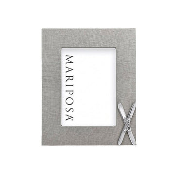 Gray Linen with Crossed Skis 5x7 Frame- | Mariposa