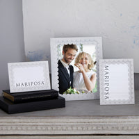 White Acrylic Double Scallop 4x6 Frame