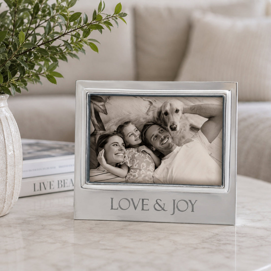 Love & Joy Signature 4x6 Frame