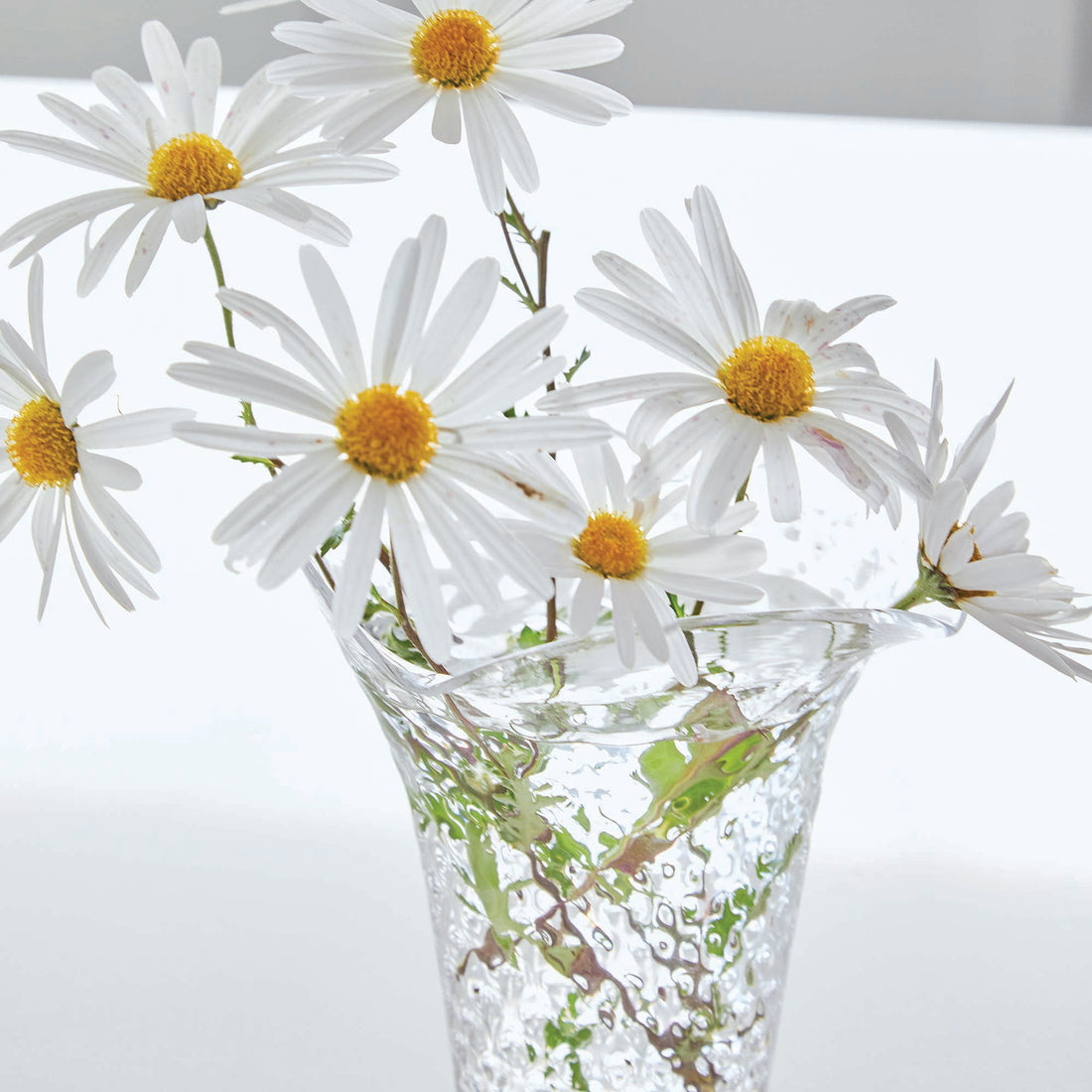 Small Flutter Vase-Vases | Mariposa