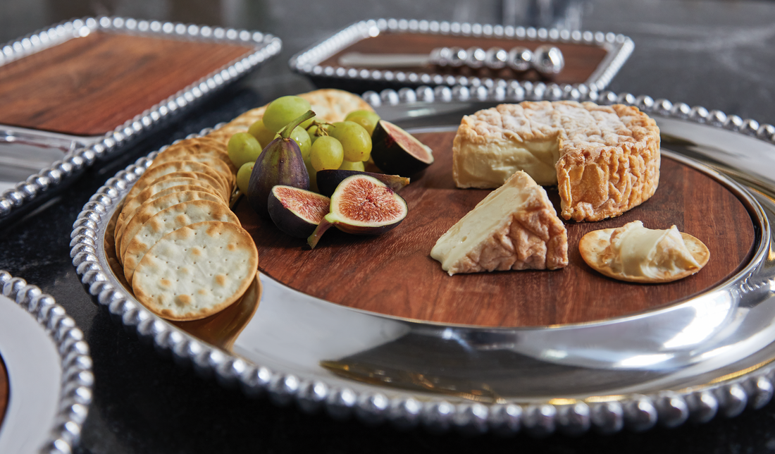 Pearled Round Charcuterie Board with Cracker Surround- | Mariposa