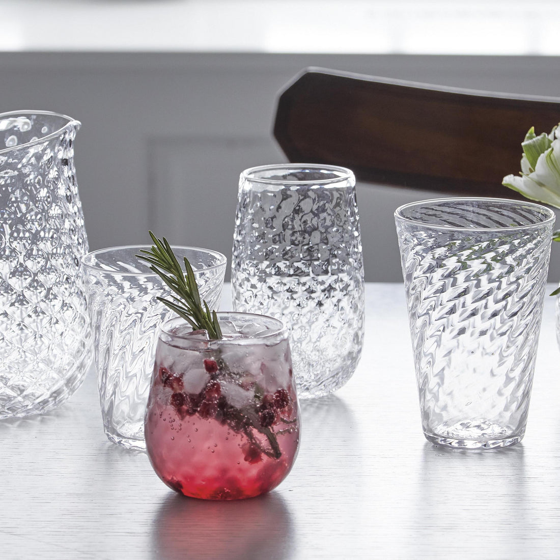 Clear Herringbone Iced Tea Glass-Glassware | Mariposa